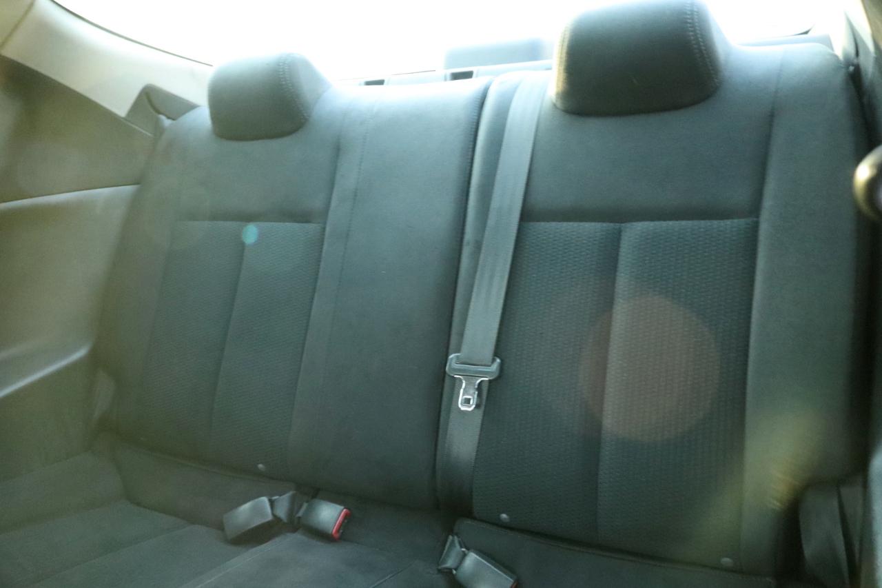 Nissan Altima 2dr Cpe I4 CVT 2.5 S 2012