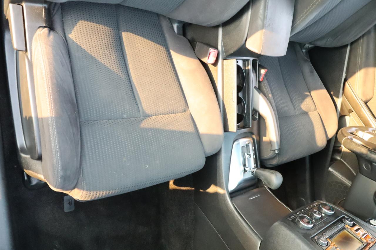 Nissan Altima 2dr Cpe I4 CVT 2.5 S 2012
