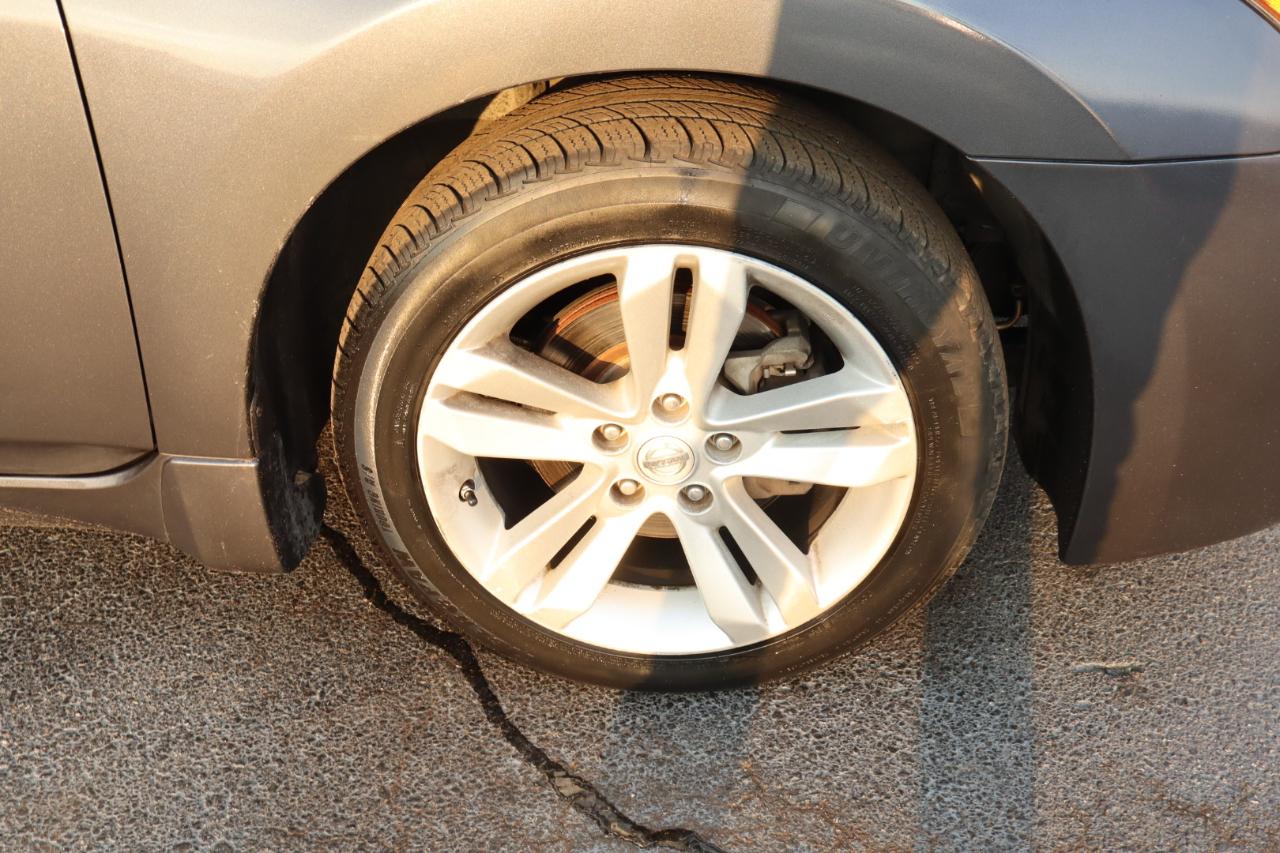 Nissan Altima 2dr Cpe I4 CVT 2.5 S 2012