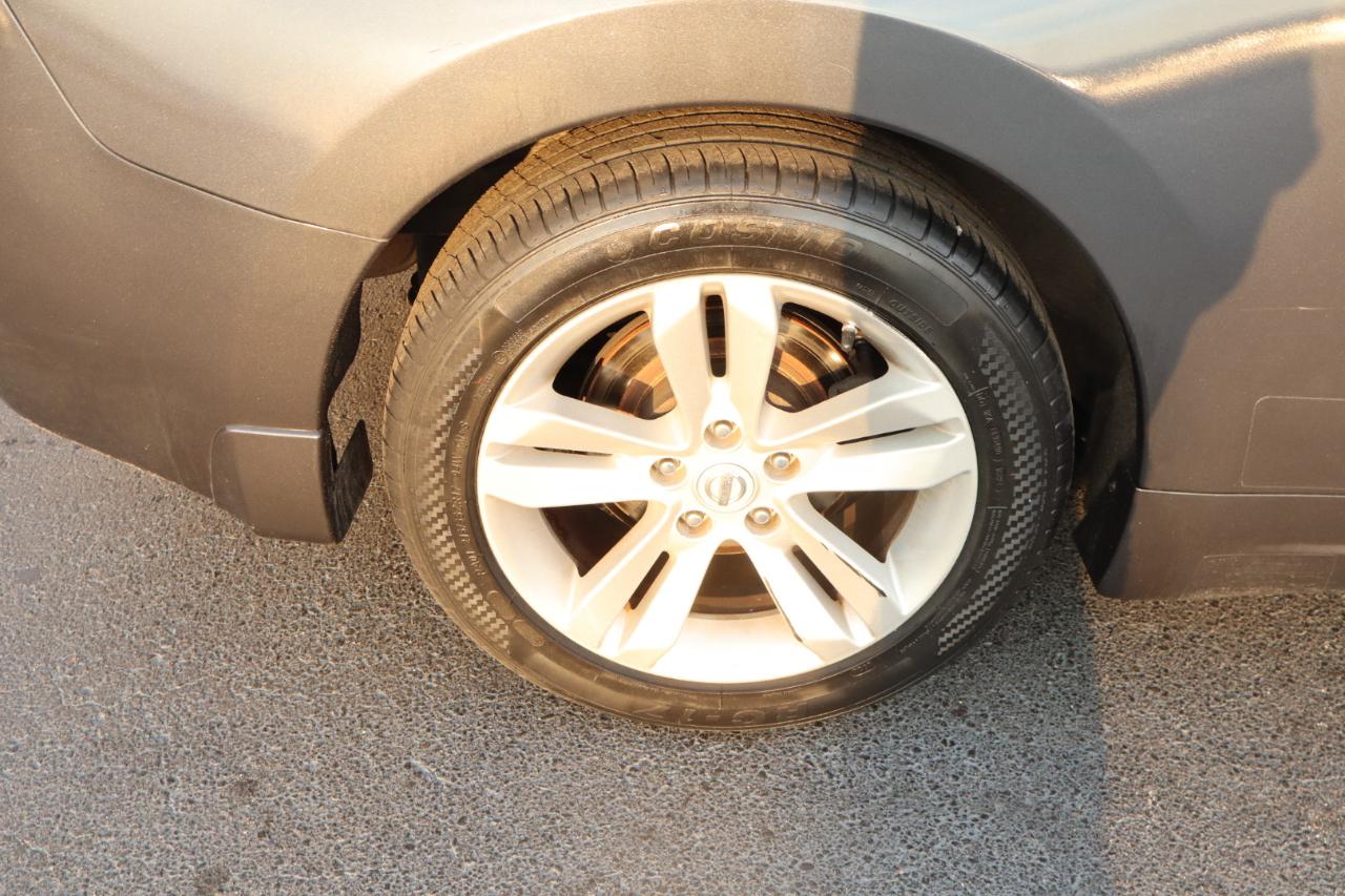 Nissan Altima 2dr Cpe I4 CVT 2.5 S 2012