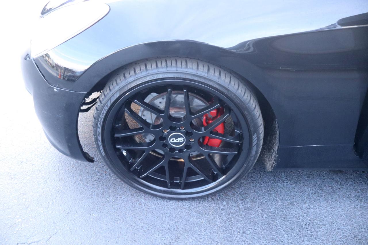 Hyundai Genesis Coupe 2dr I4 2.0T Auto 2012