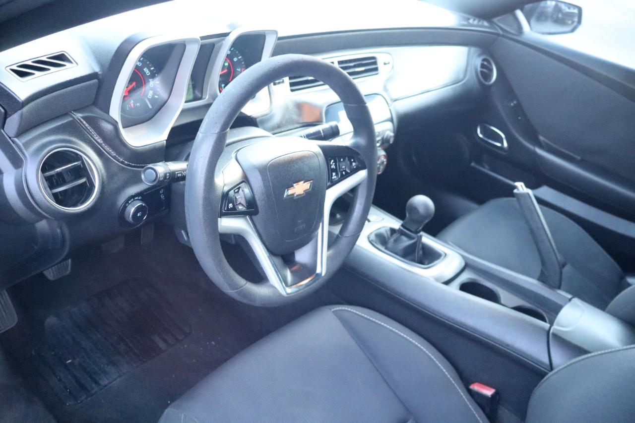 Chevrolet Camaro 2dr Conv 1LT 2012