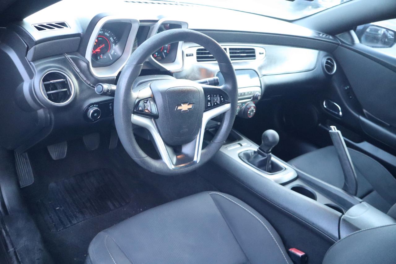 Chevrolet Camaro 2dr Conv 1LT 2012