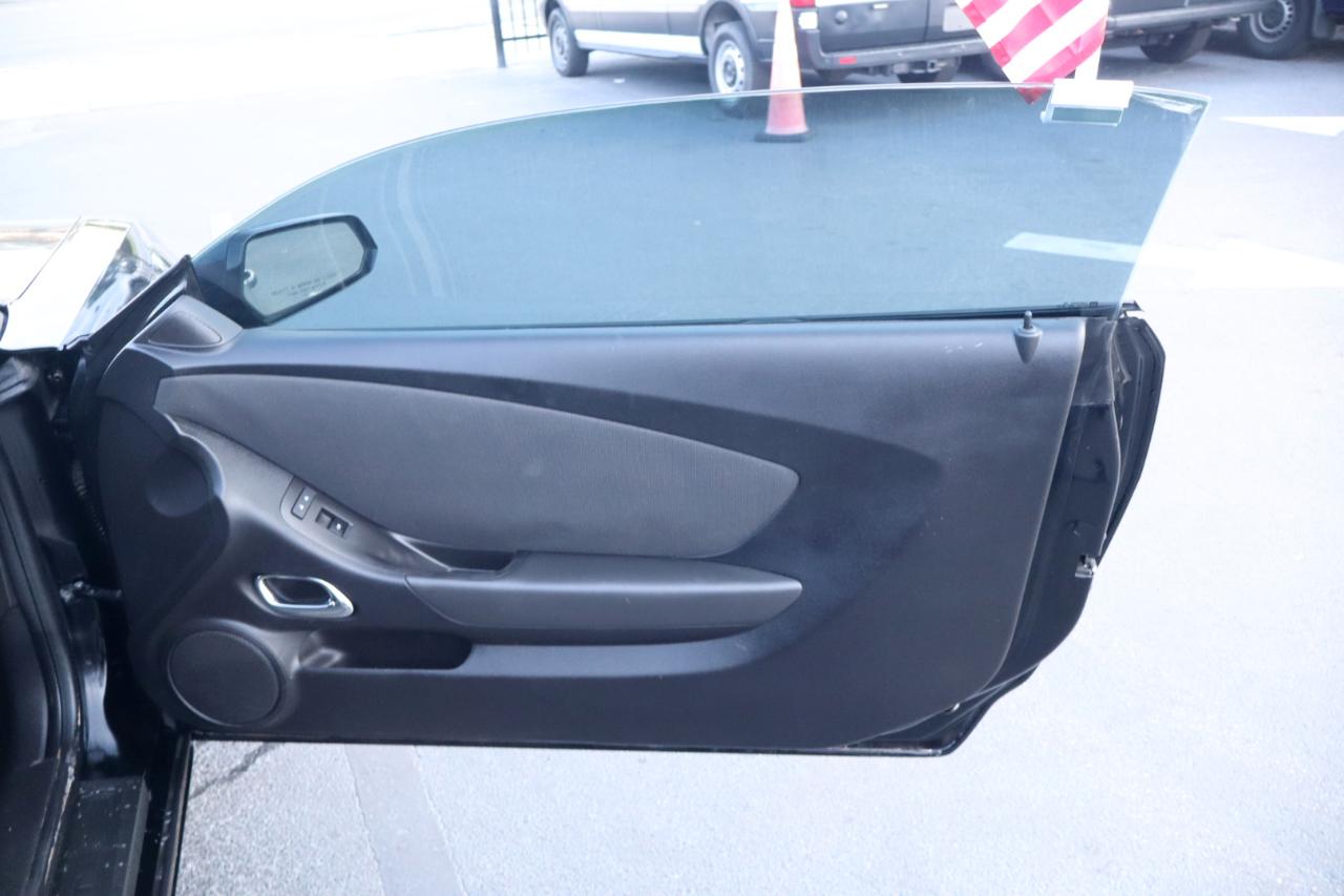 Chevrolet Camaro 2dr Conv 1LT 2012