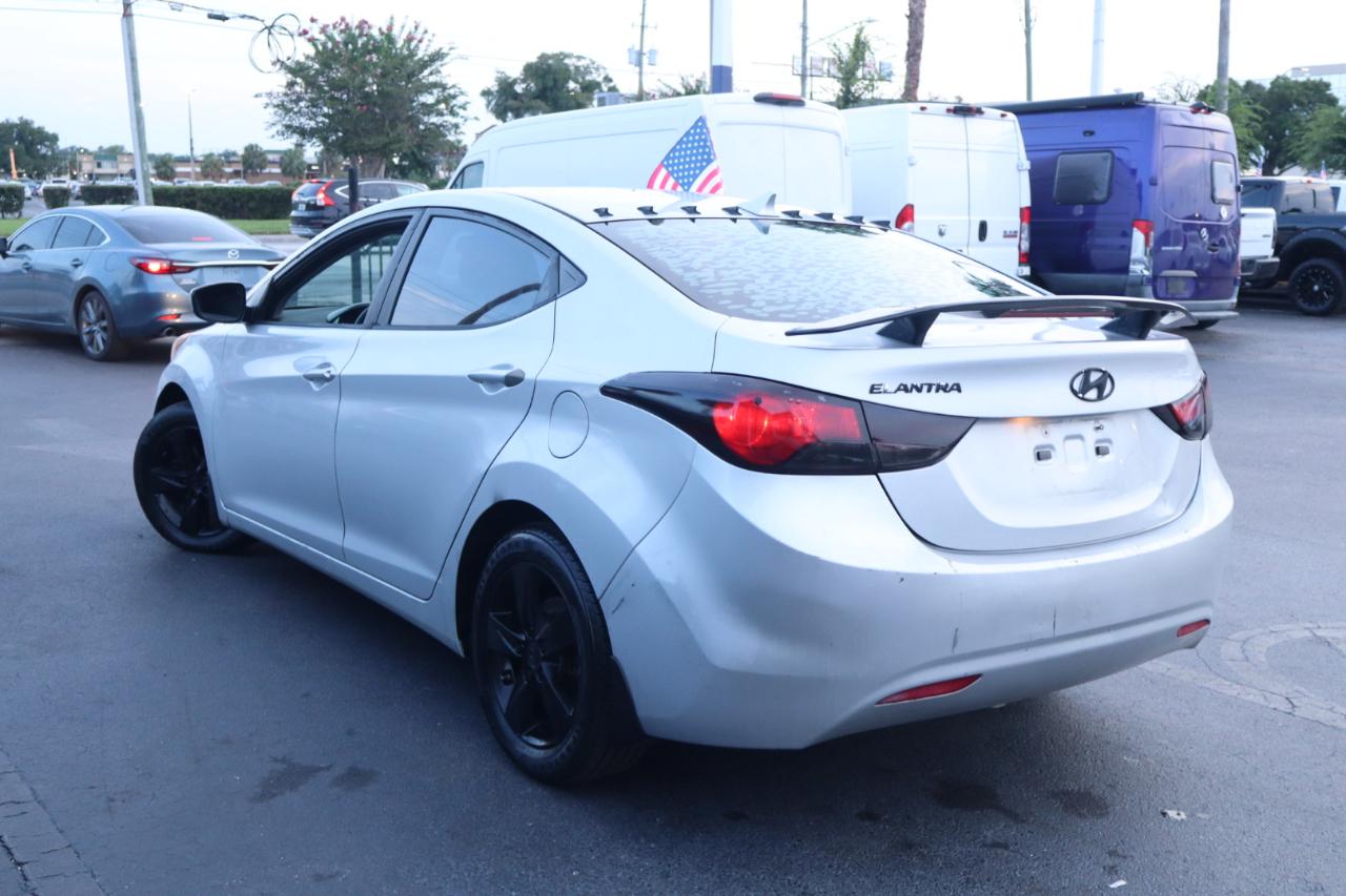 Hyundai Elantra 4dr Sdn Auto GLS (Ulsan Plant) 2013