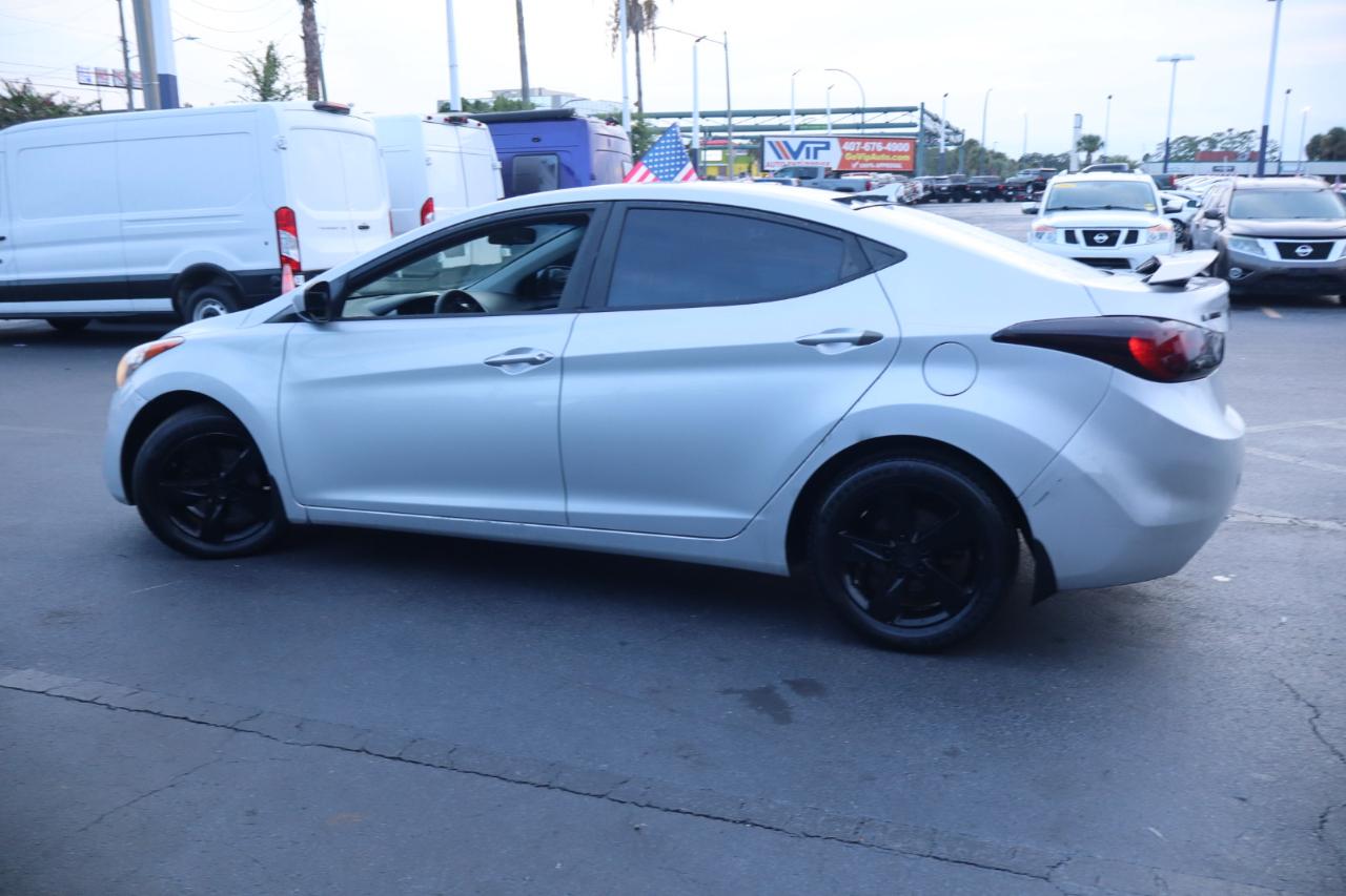 Hyundai Elantra 4dr Sdn Auto GLS (Ulsan Plant) 2013