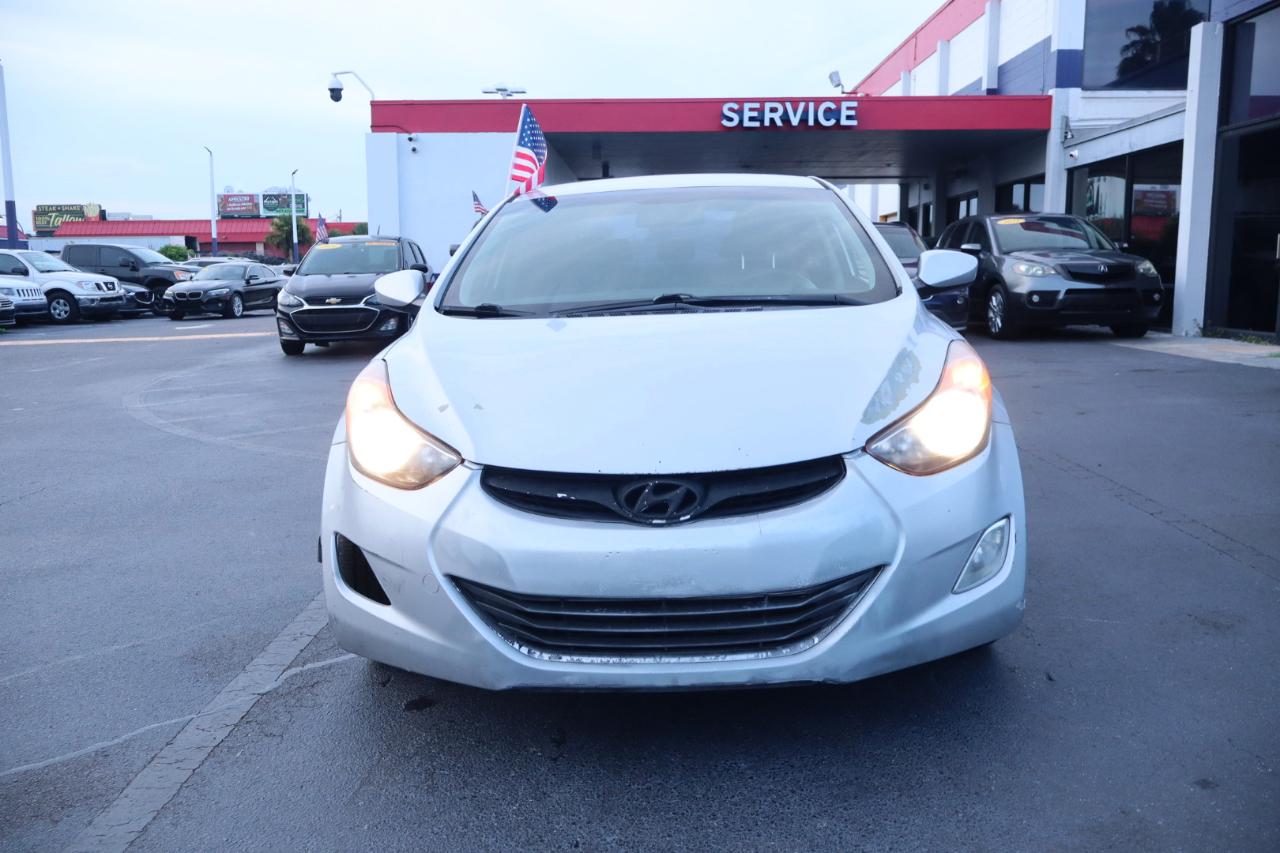 Hyundai Elantra 4dr Sdn Auto GLS (Ulsan Plant) 2013