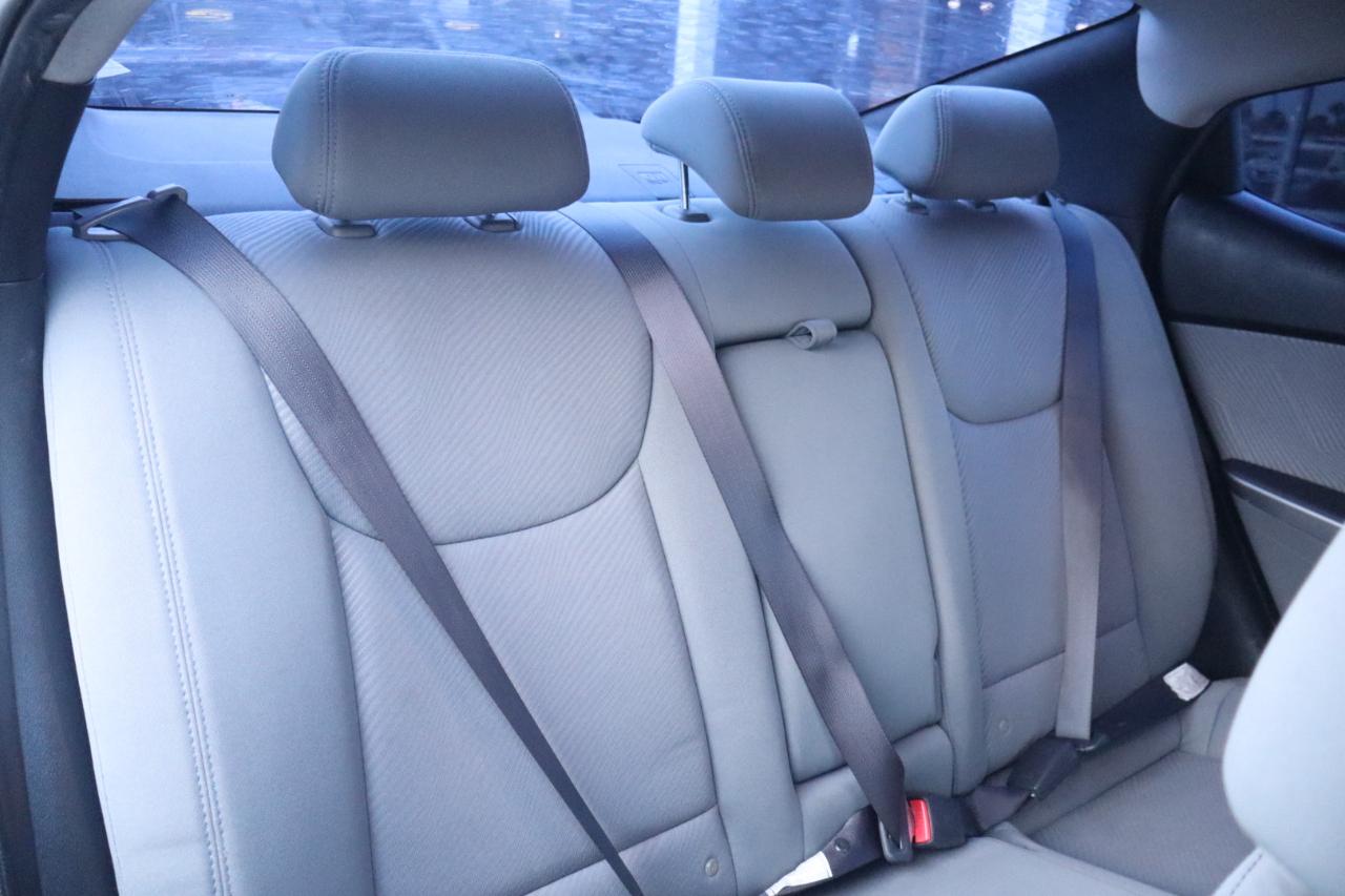 Hyundai Elantra 4dr Sdn Auto GLS (Ulsan Plant) 2013