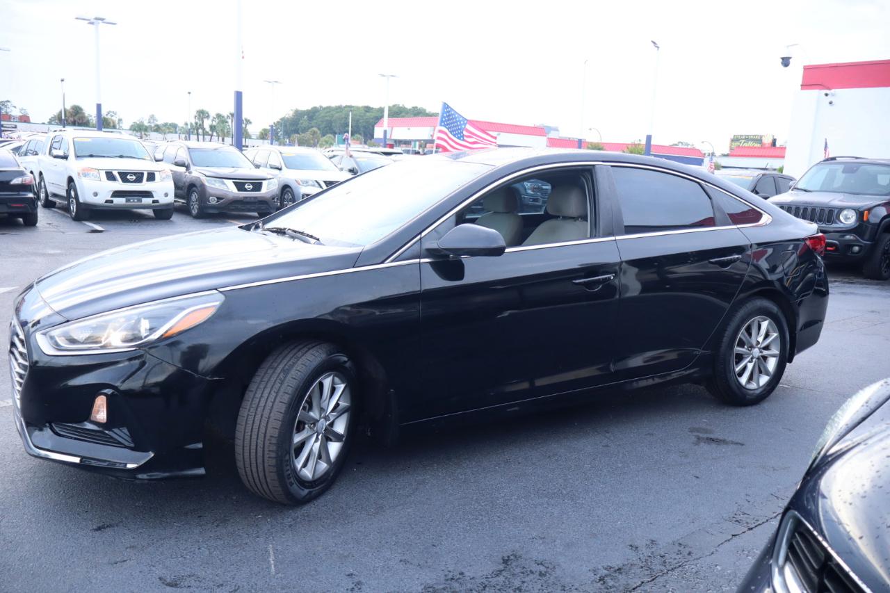 Hyundai Sonata SE 2.4L 2018