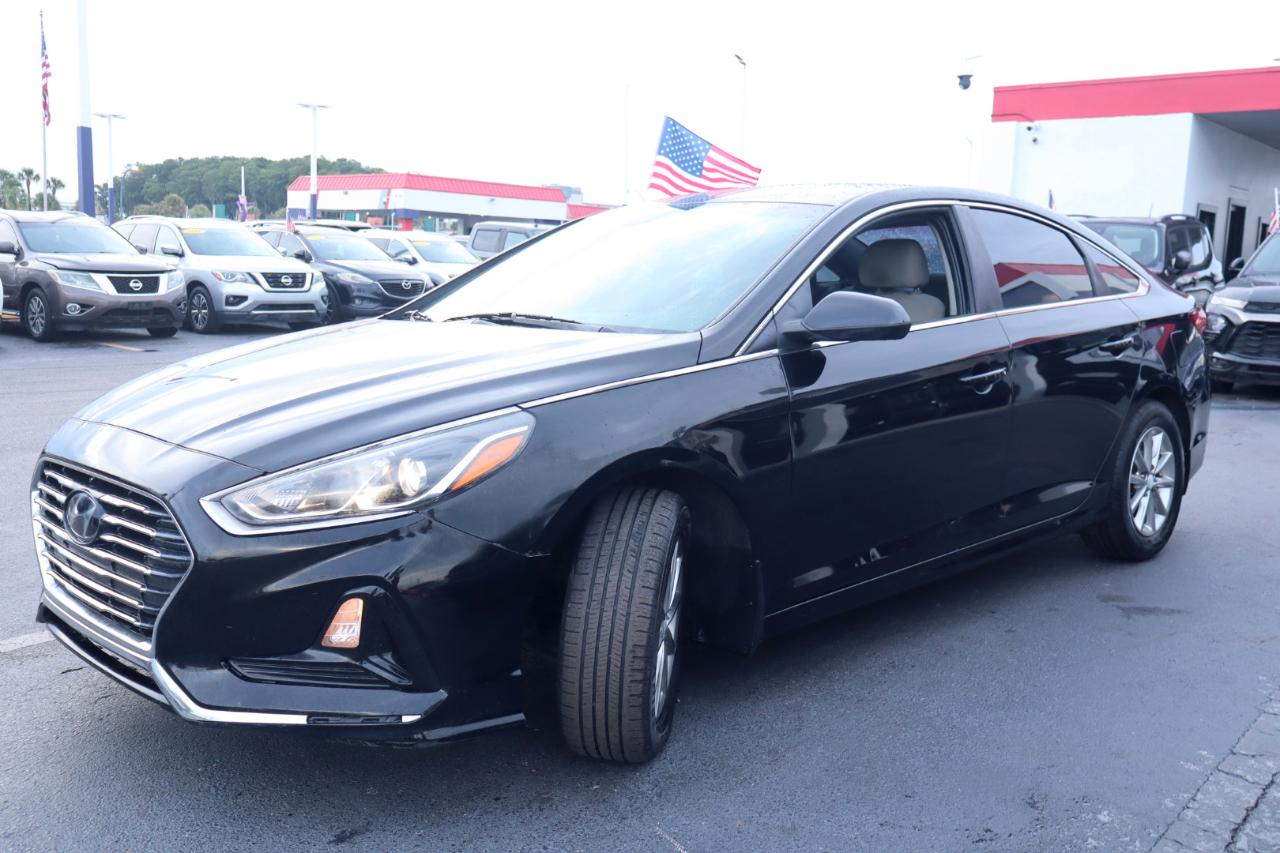 Hyundai Sonata SE 2.4L 2018