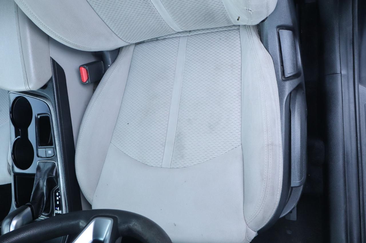 Hyundai Sonata SE 2.4L 2018