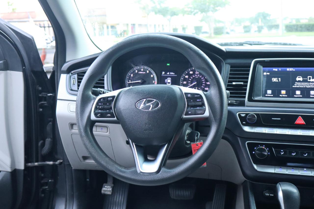 Hyundai Sonata SE 2.4L 2018