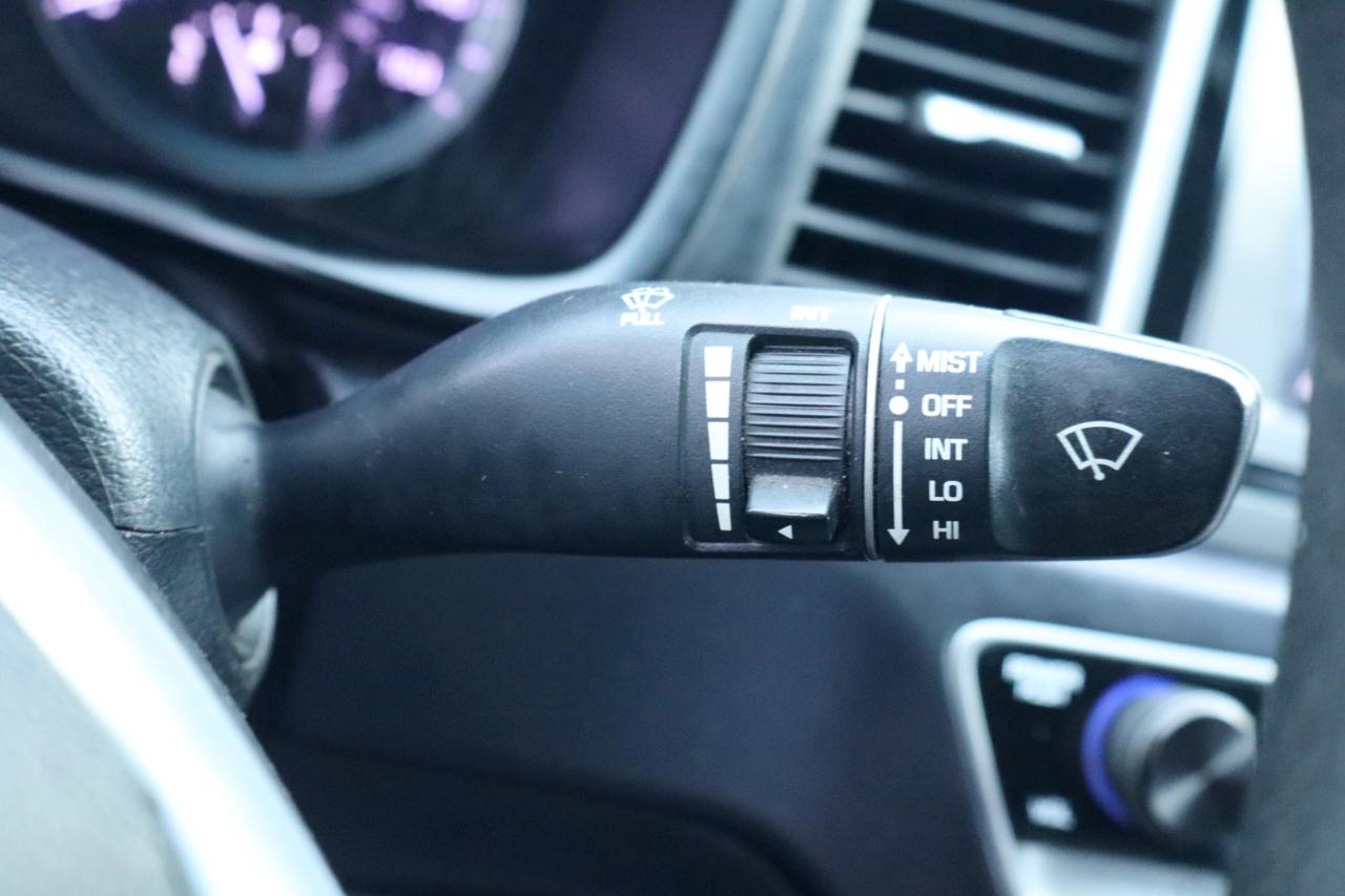 Hyundai Sonata SE 2.4L 2018