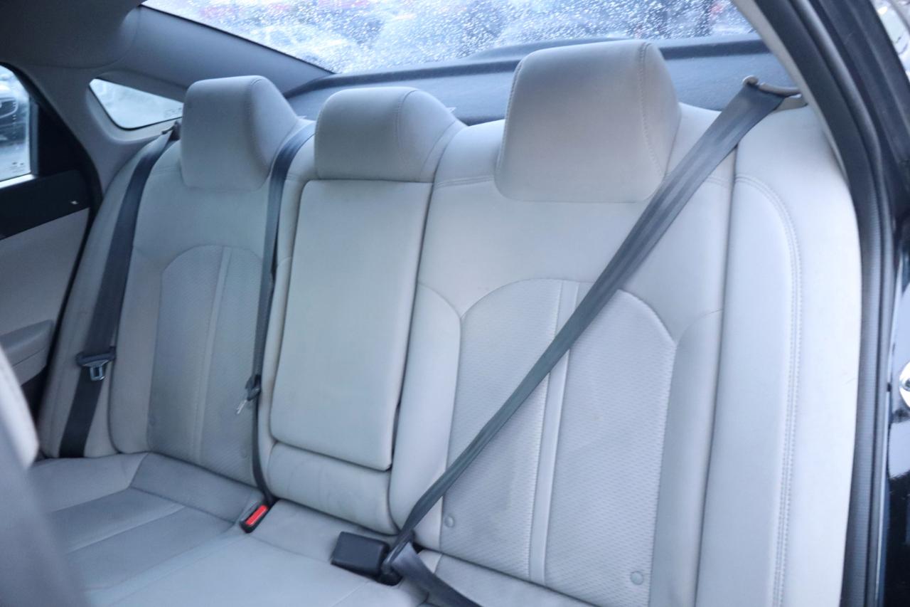 Hyundai Sonata SE 2.4L 2018