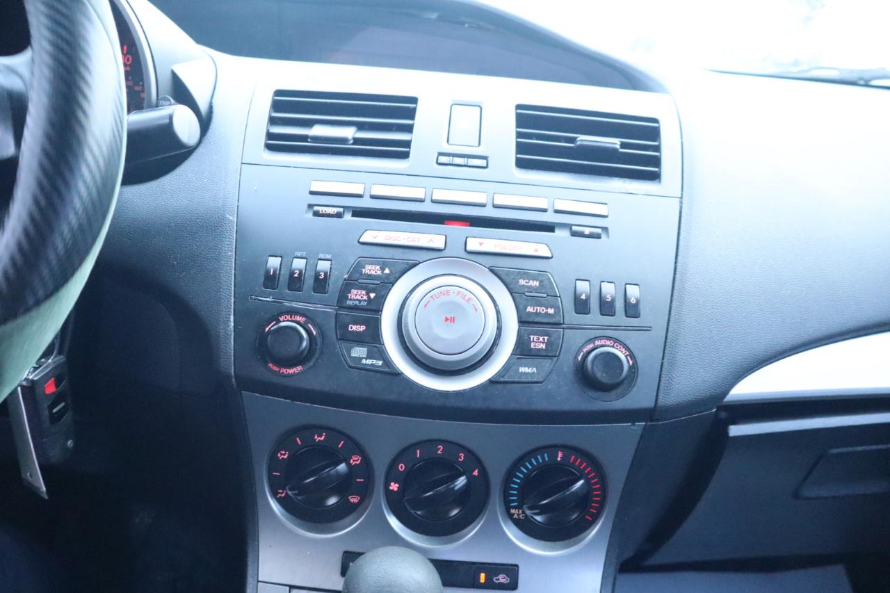 Mazda MAZDA3 4dr Sdn Auto i Touring 2011