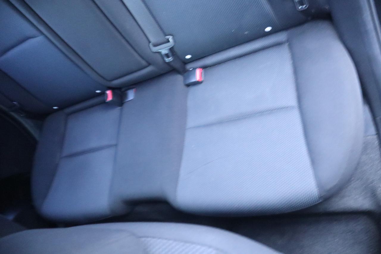 Mazda MAZDA3 4dr Sdn Auto i Touring 2011
