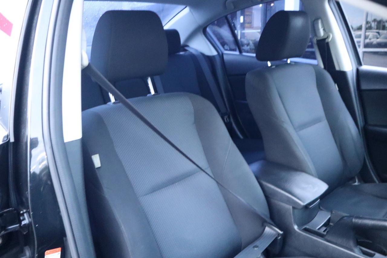 Mazda MAZDA3 4dr Sdn Auto i Touring 2011