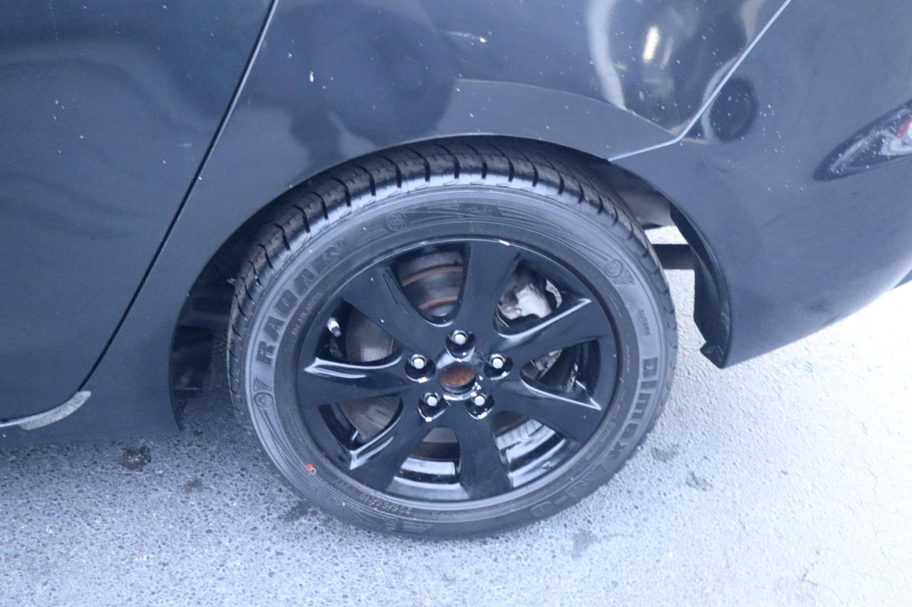 Mazda MAZDA3 4dr Sdn Auto i Touring 2011