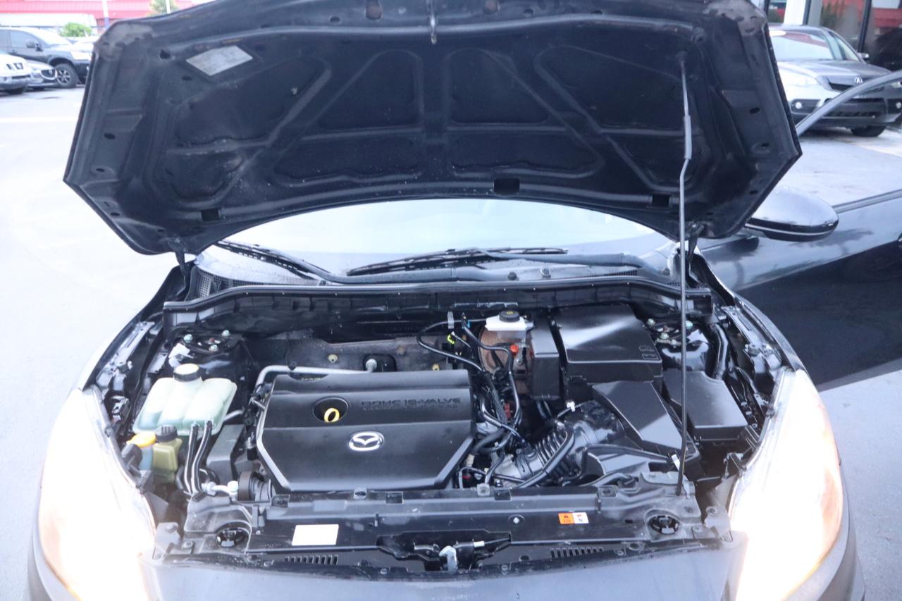 Mazda MAZDA3 4dr Sdn Auto i Touring 2011