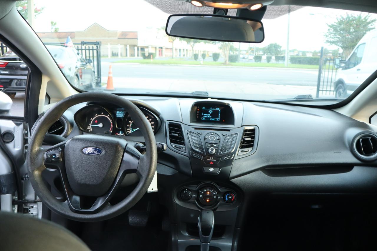 Ford Fiesta 4dr Sdn S 2016