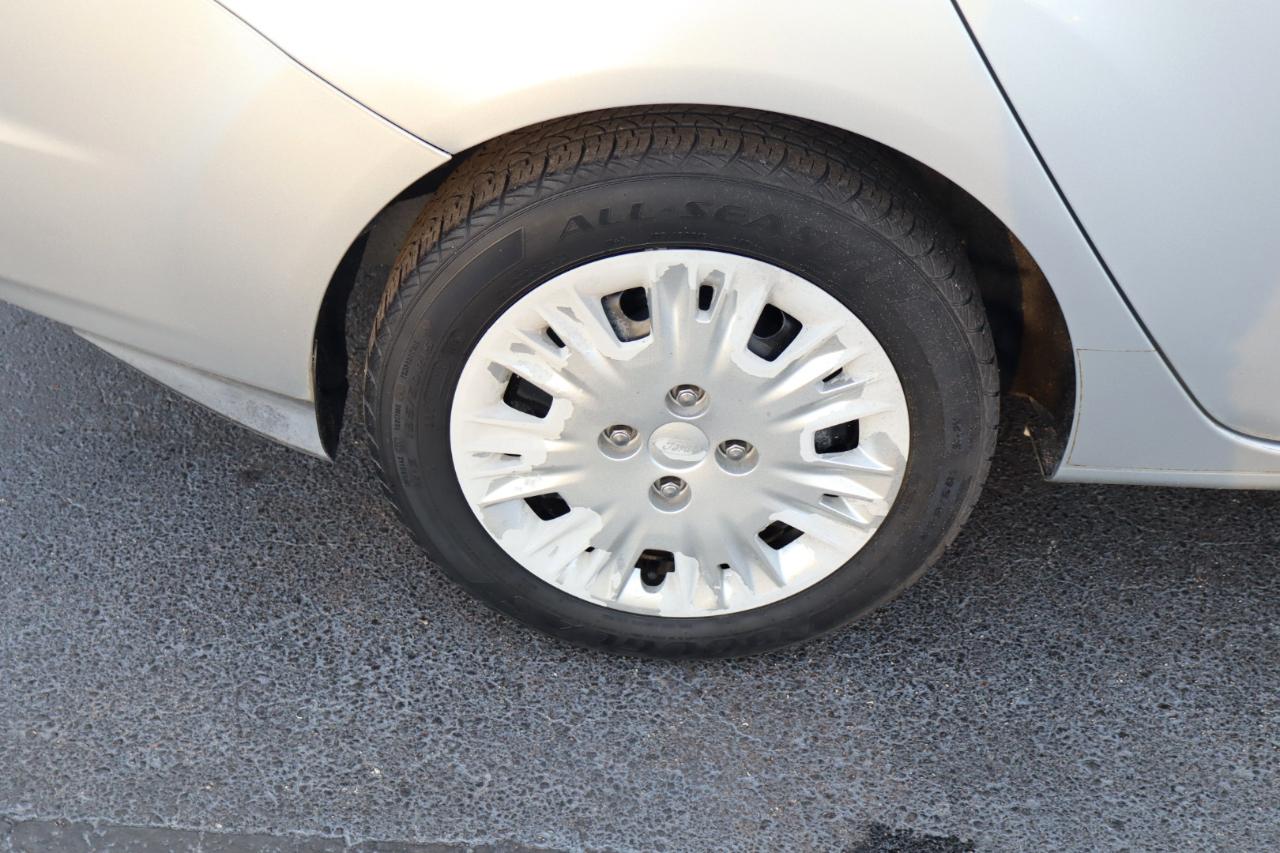 Ford Fiesta 4dr Sdn S 2016