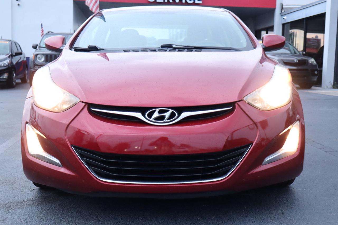 Hyundai Elantra 4dr Sdn Auto SE (Alabama Plant) 2014