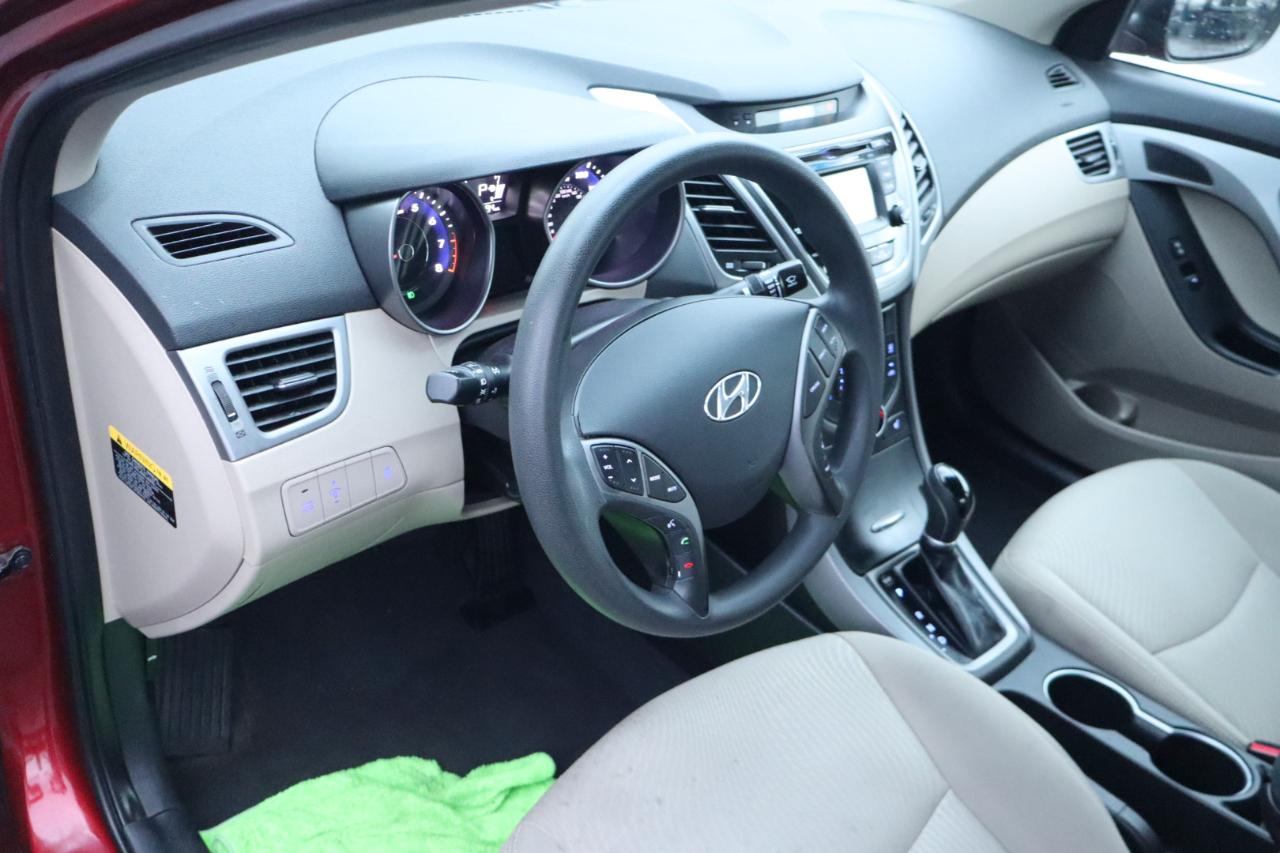 Hyundai Elantra 4dr Sdn Auto SE (Alabama Plant) 2014