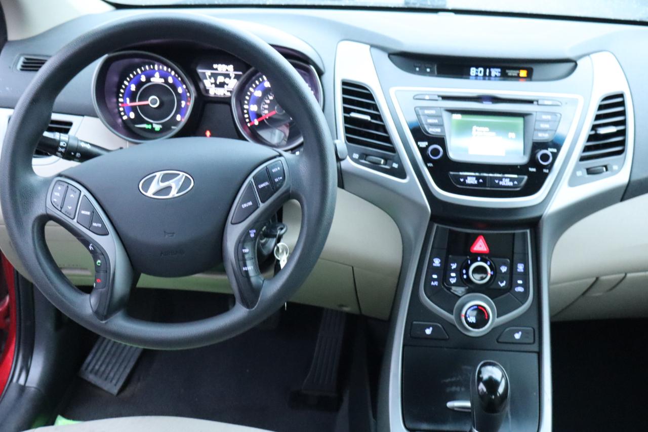 Hyundai Elantra 4dr Sdn Auto SE (Alabama Plant) 2014