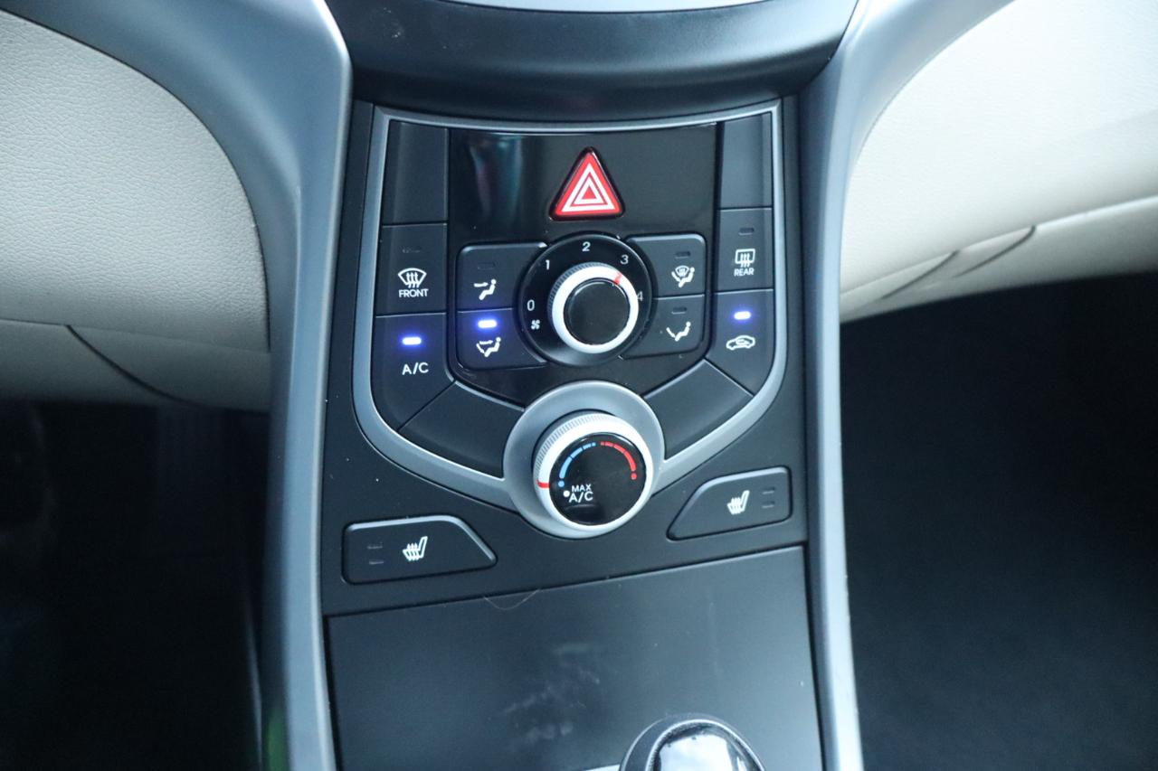 Hyundai Elantra 4dr Sdn Auto SE (Alabama Plant) 2014