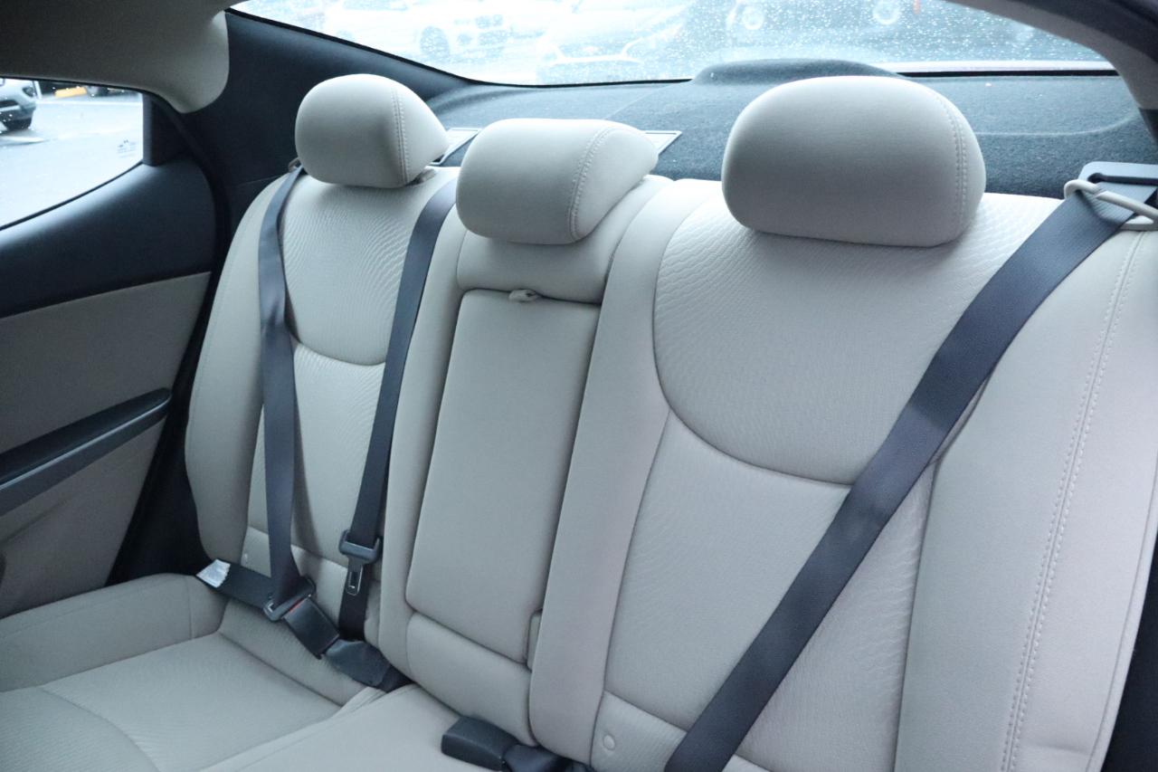 Hyundai Elantra 4dr Sdn Auto SE (Alabama Plant) 2014