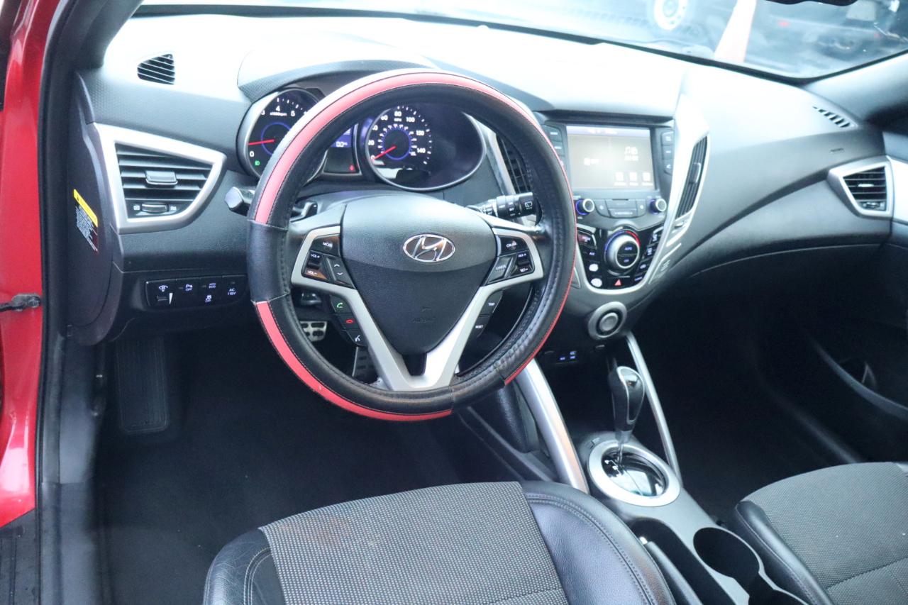 Hyundai Veloster 3dr Cpe Auto 2016