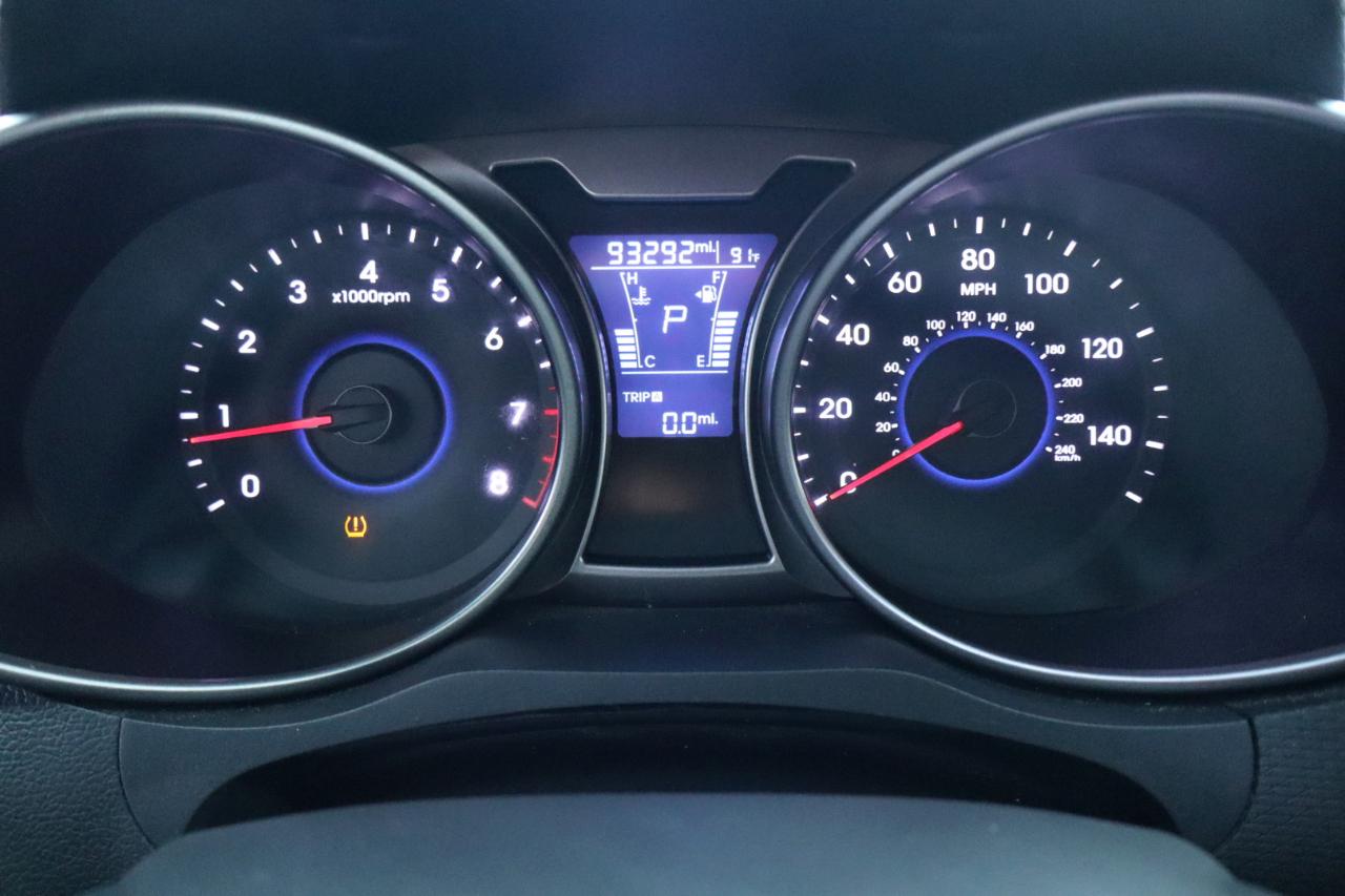 Hyundai Veloster 3dr Cpe Auto 2016