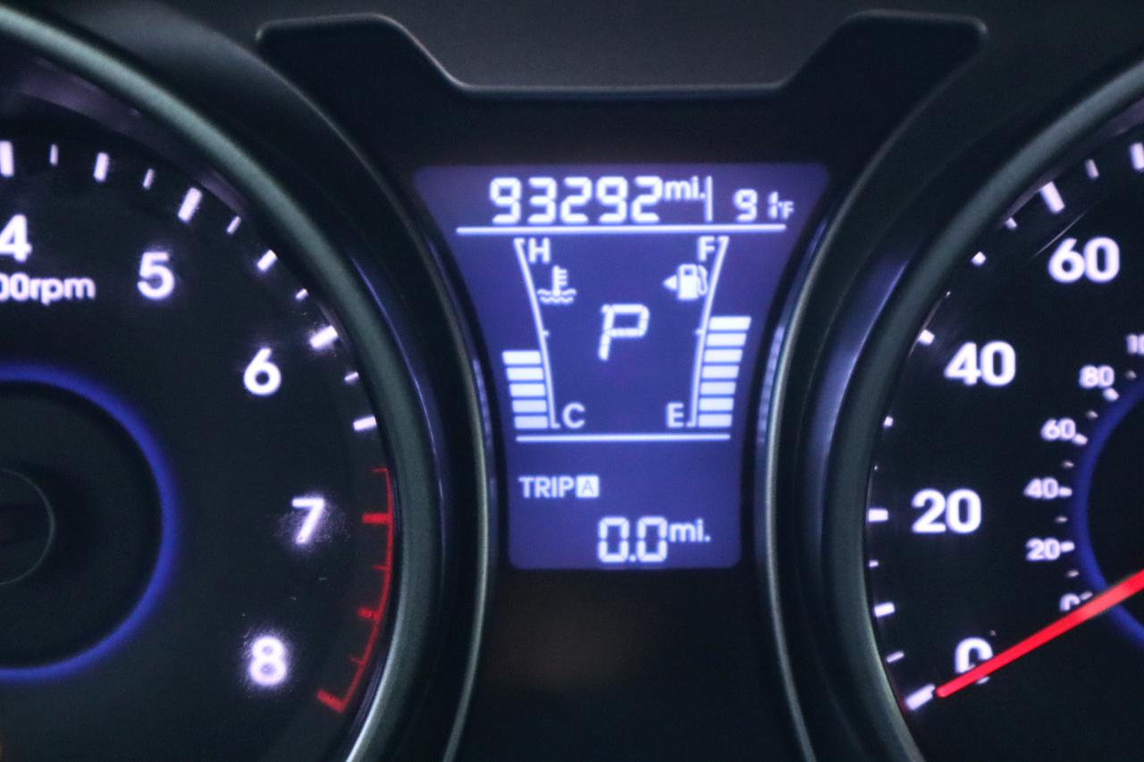 Hyundai Veloster 3dr Cpe Auto 2016