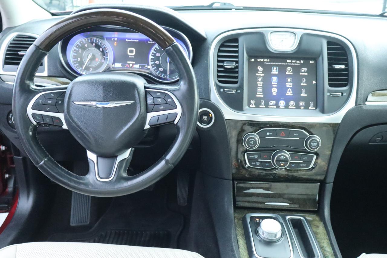 Chrysler 300 4dr Sdn 300C SRT8 2016
