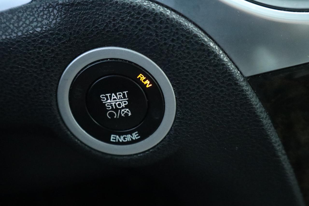 Chrysler 300 4dr Sdn 300C SRT8 2016