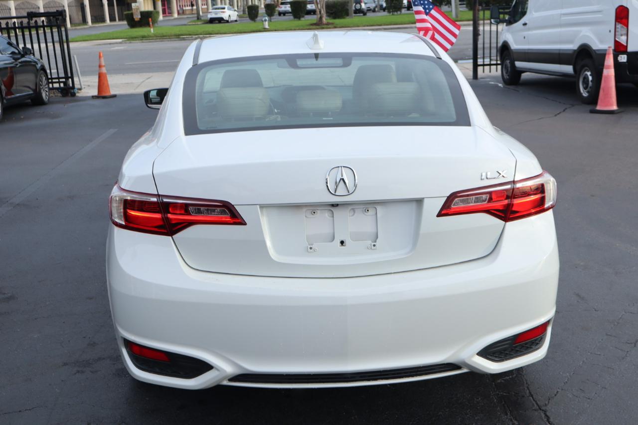 Acura ILX 4dr Sdn w/Technology Plus Pkg 2016