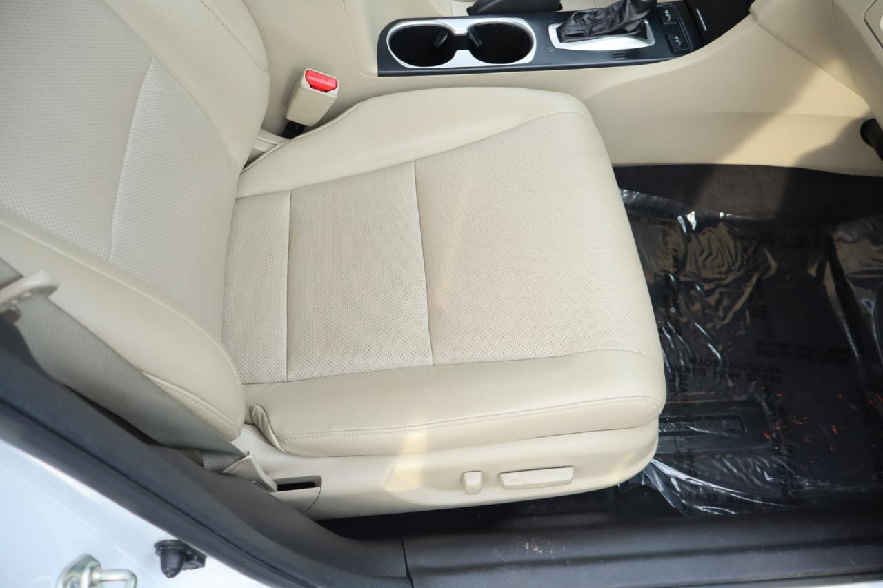 Acura ILX 4dr Sdn w/Technology Plus Pkg 2016