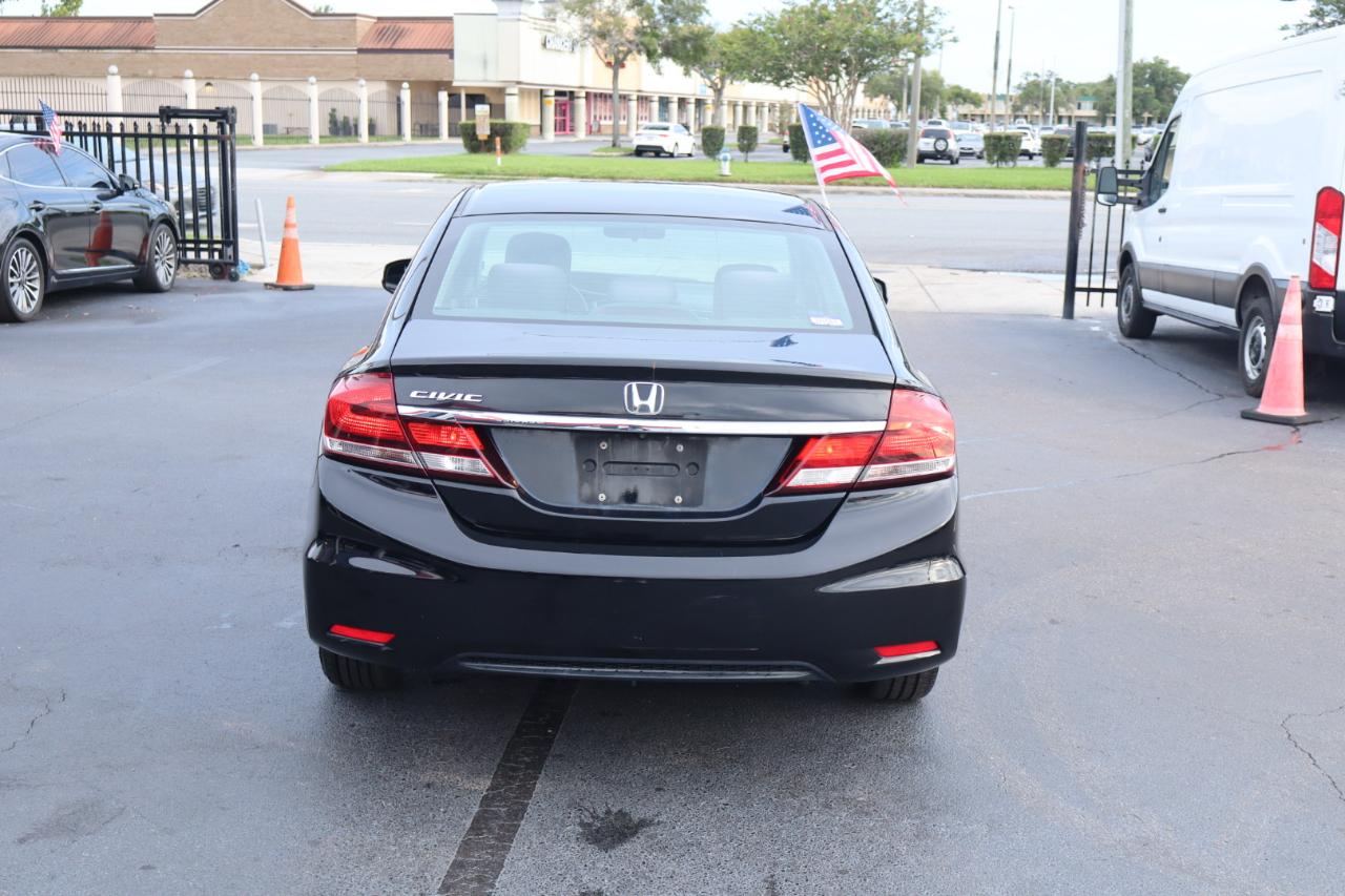 Honda Civic Sdn 4dr Auto LX 2013