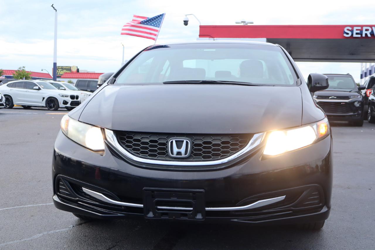 Honda Civic Sdn 4dr Auto LX 2013