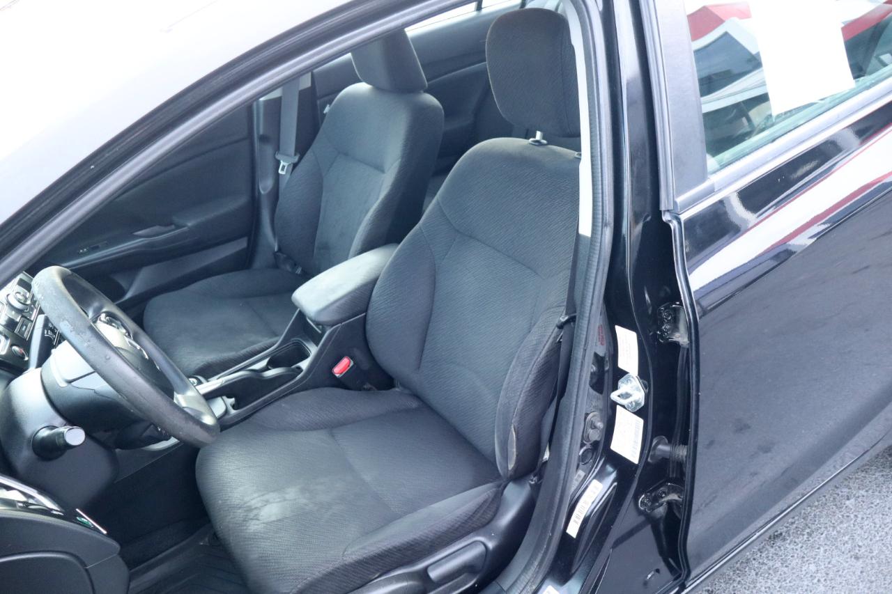 Honda Civic Sdn 4dr Auto LX 2013