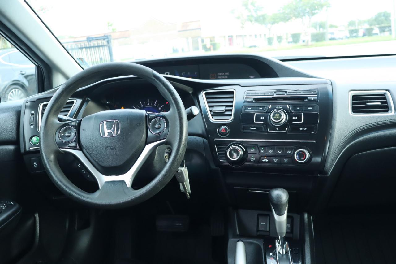 Honda Civic Sdn 4dr Auto LX 2013