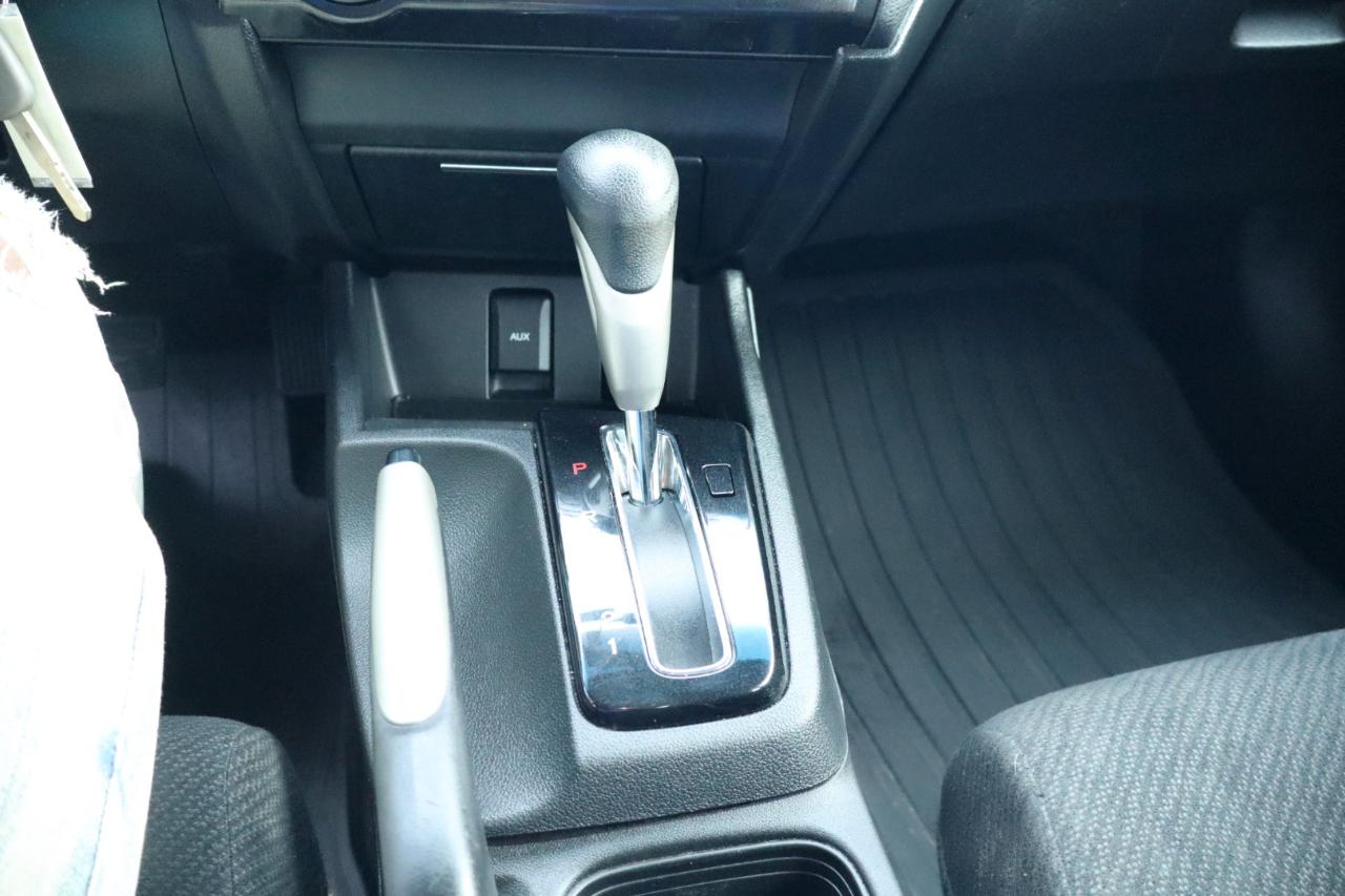 Honda Civic Sdn 4dr Auto LX 2013