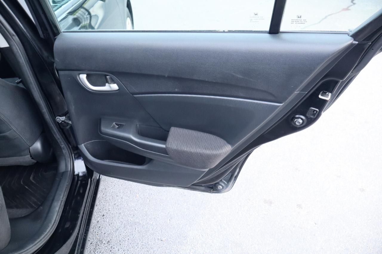 Honda Civic Sdn 4dr Auto LX 2013
