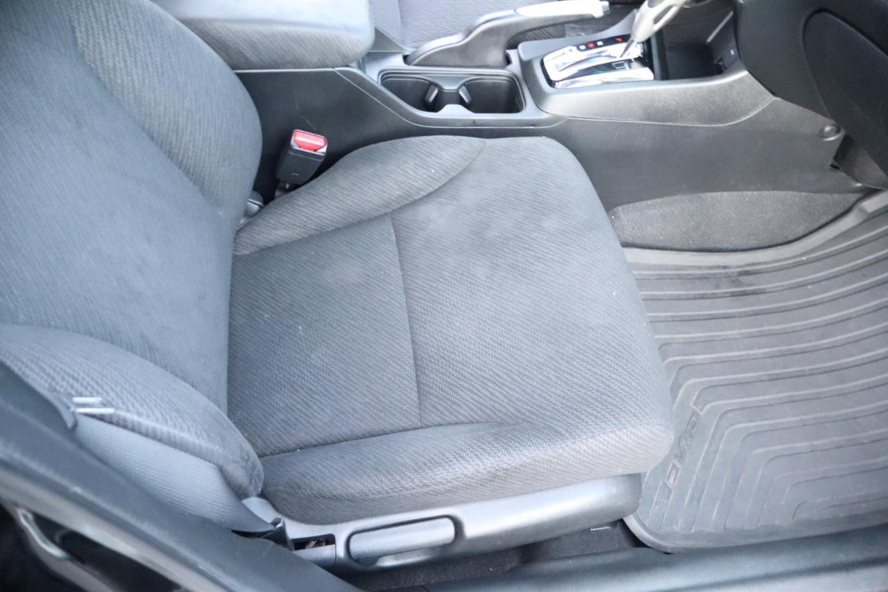 Honda Civic Sdn 4dr Auto LX 2013