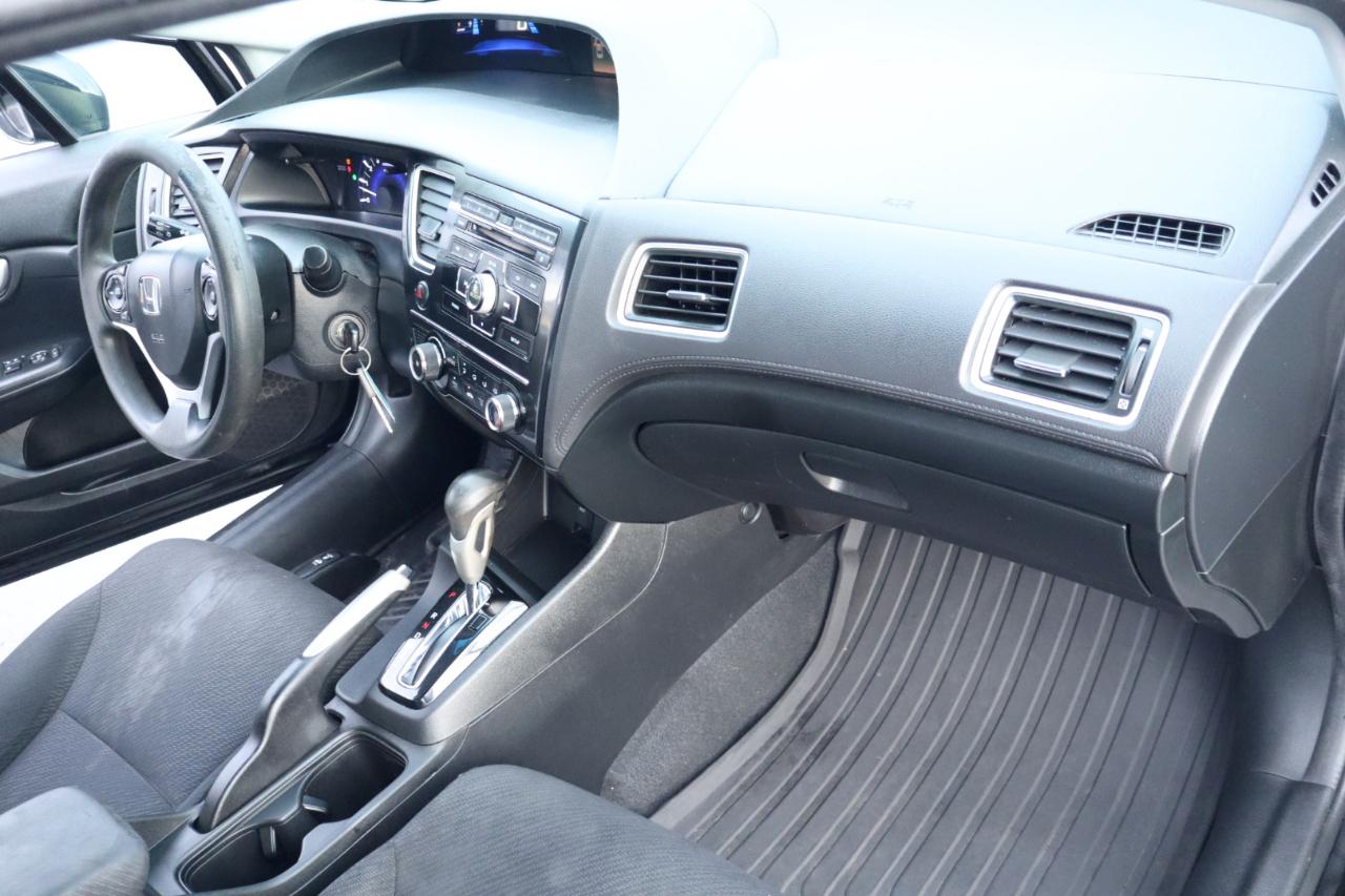 Honda Civic Sdn 4dr Auto LX 2013
