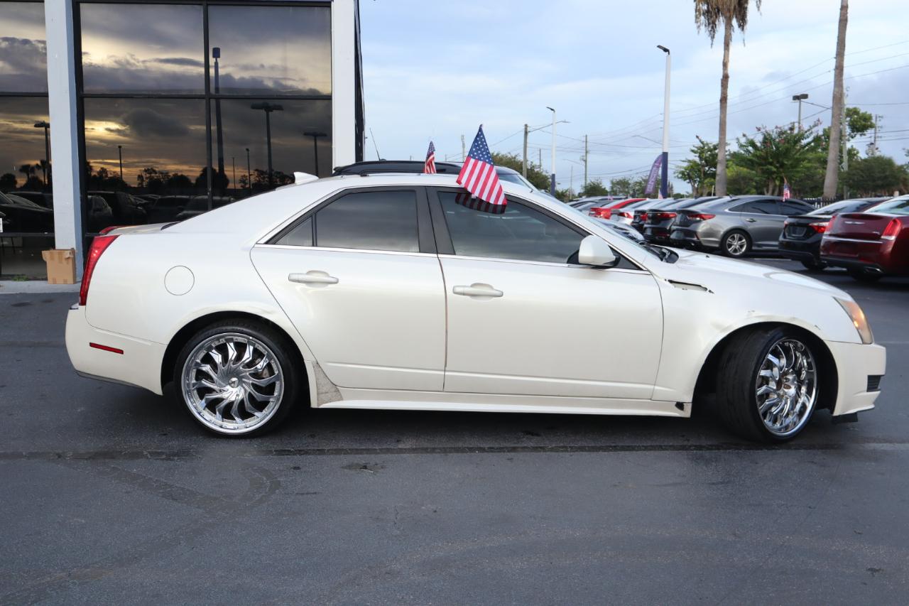 Cadillac CTS Sedan 4dr Sdn 3.0L Luxury RWD 2010