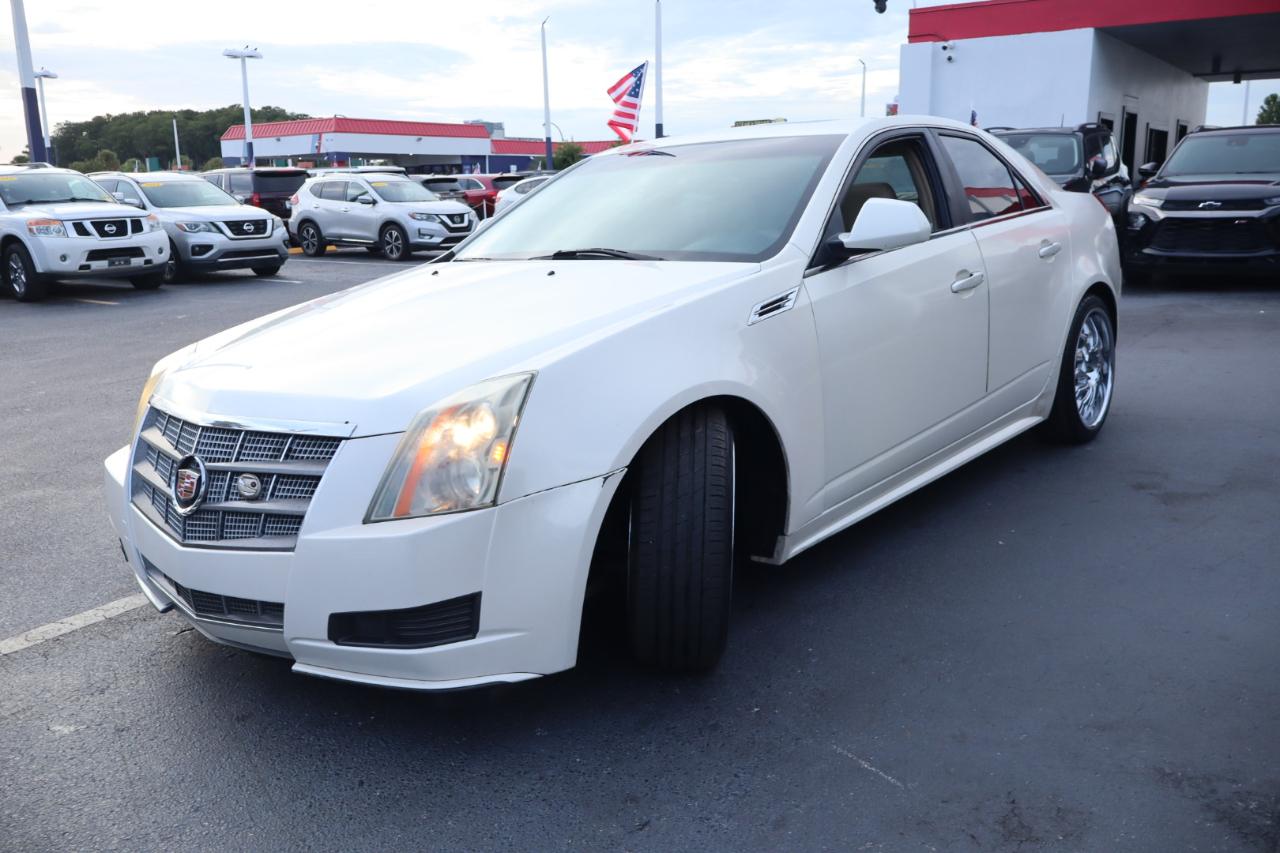Cadillac CTS Sedan 4dr Sdn 3.0L Luxury RWD 2010