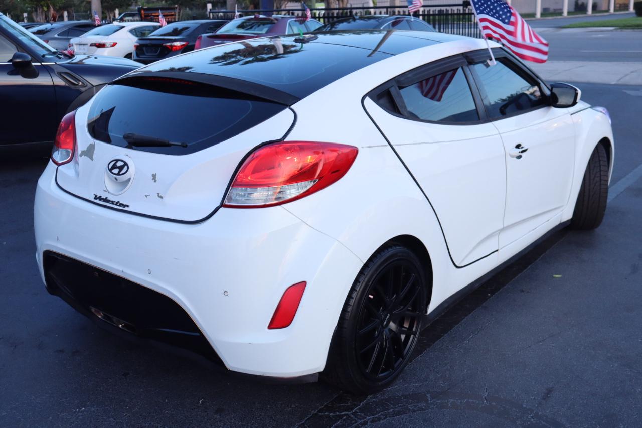 Hyundai Veloster 3dr Cpe Auto 2016