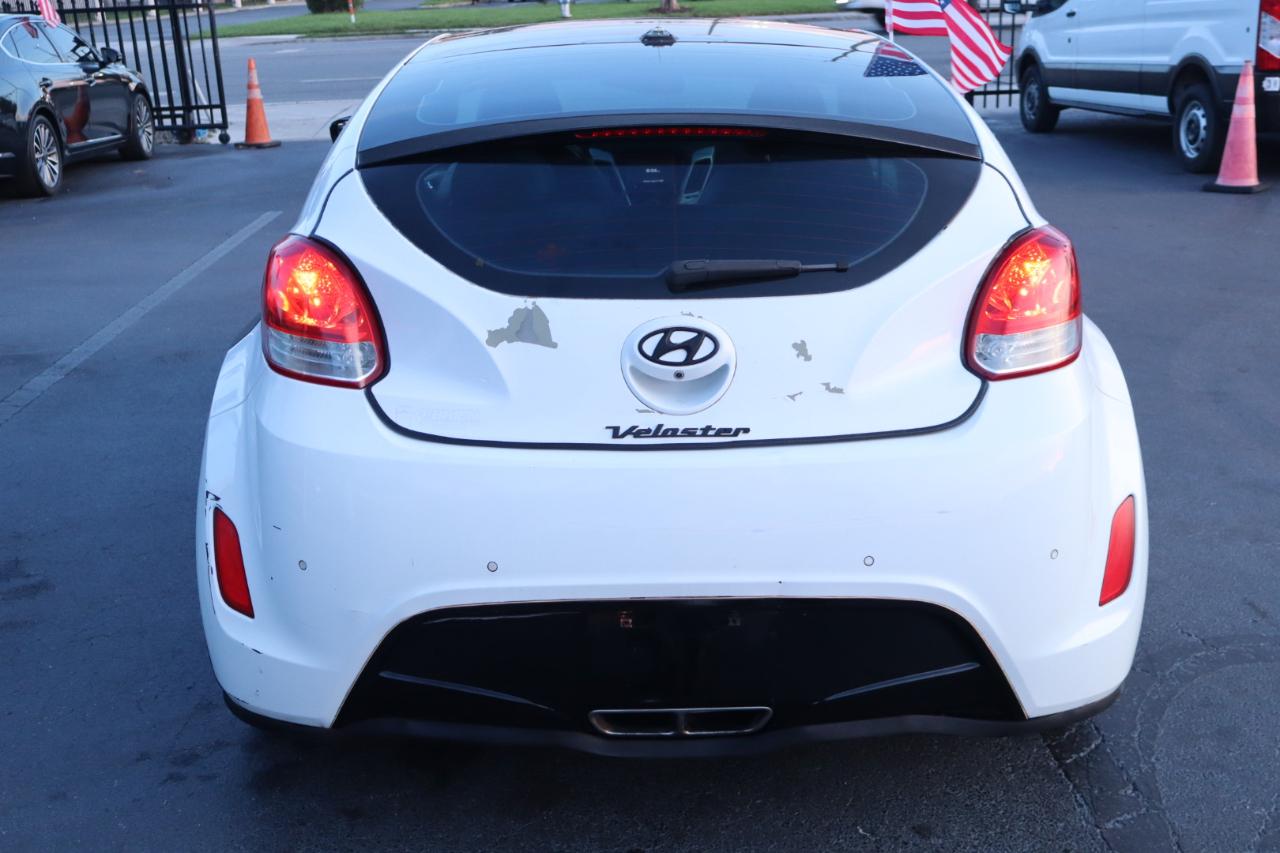 Hyundai Veloster 3dr Cpe Auto 2016