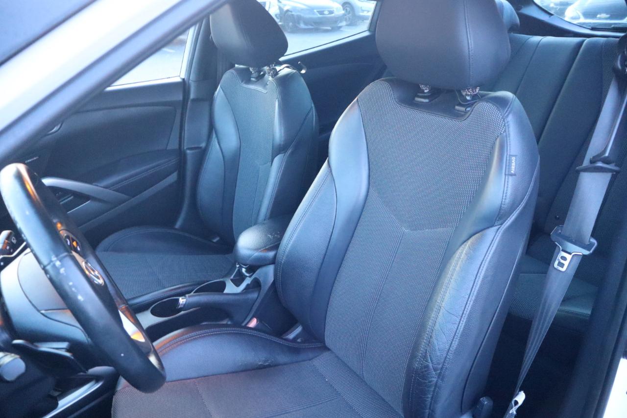 Hyundai Veloster 3dr Cpe Auto 2016